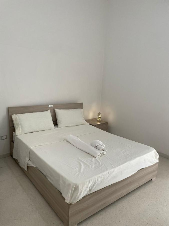 B&B Lu Vilei Di Donateo Tecla Cannole 外观 照片